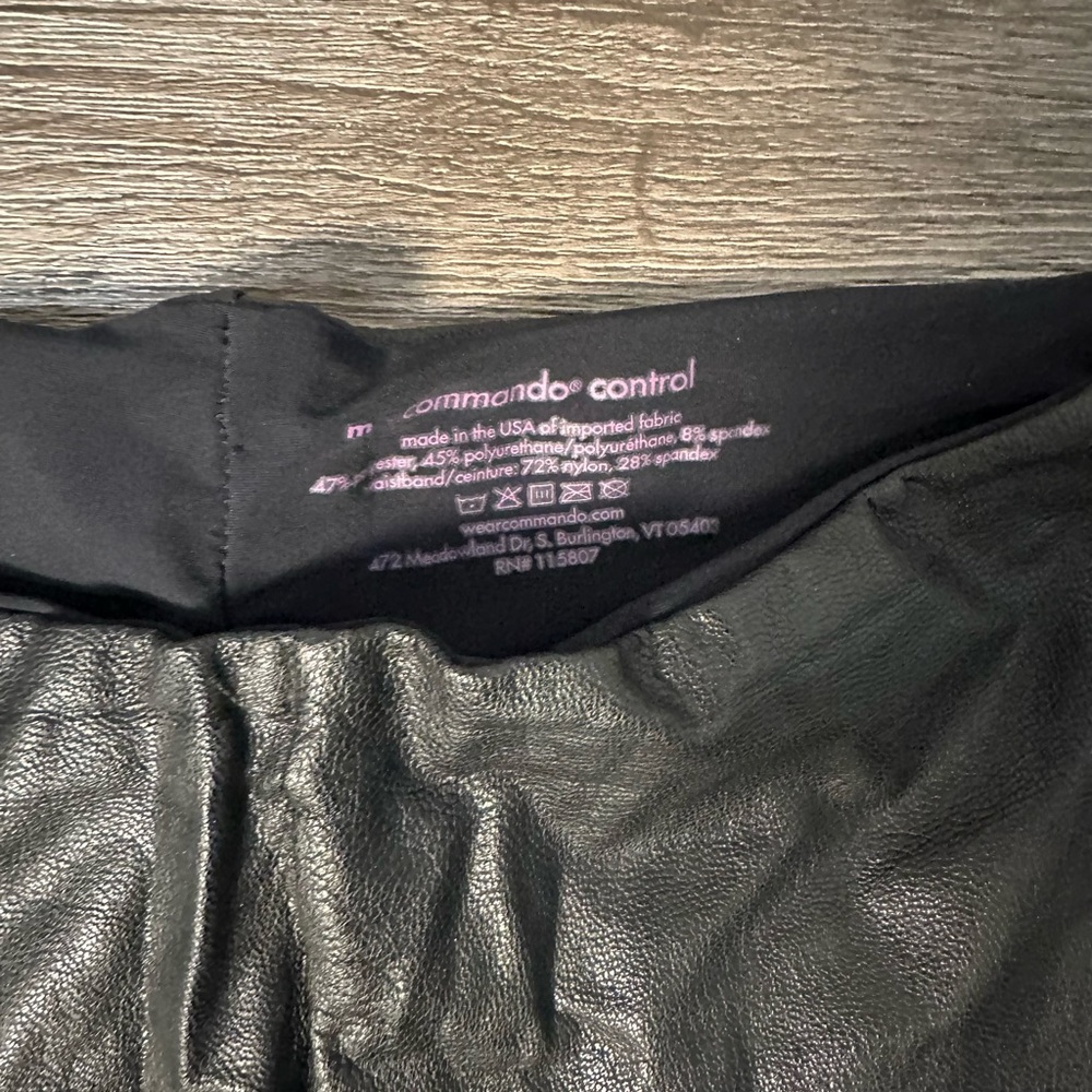 Commando Control Faux Leather Perfect Control Leg… - image 3